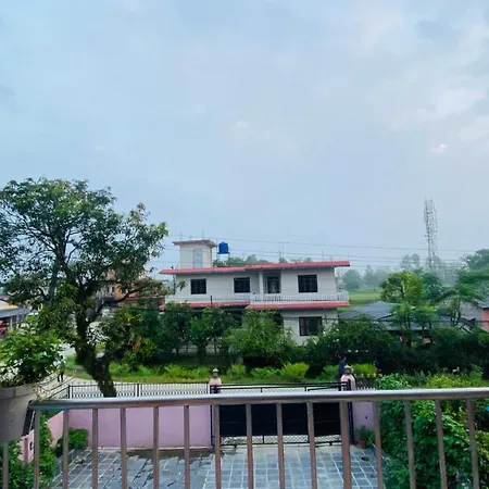 Hotel Sauraha Gaida House Chitwan Exterior photo