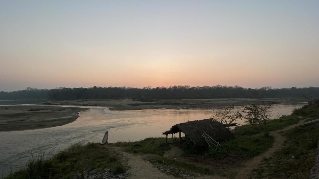 Apartment Sauraha Gaida House