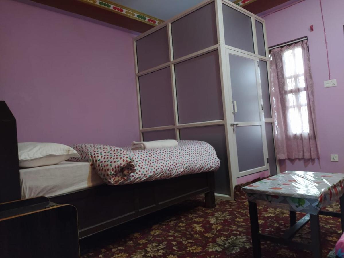 Sauraha Gaida House * Chitwan