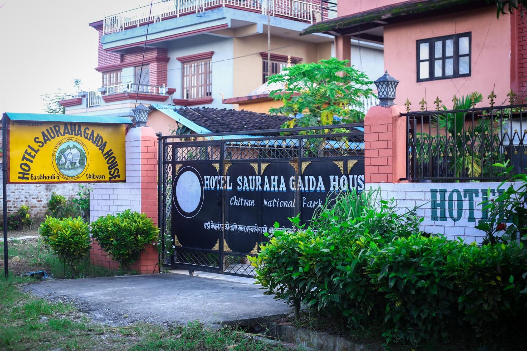 Sauraha Gaida House